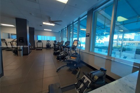 Condominio en alquiler en Hollywood, Florida, 45.15 m2 № 1694153 - foto 5