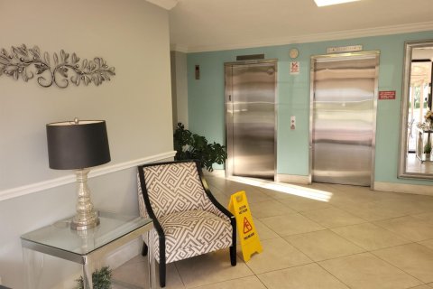 Condominio en alquiler en Pompano Beach, Florida, 2 dormitorios, 102.19 m2 № 2245704 - foto 24