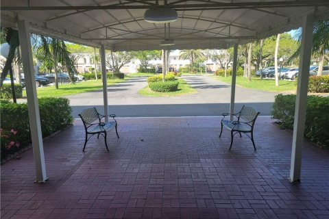 Condominio en alquiler en Pompano Beach, Florida, 2 dormitorios, 102.19 m2 № 2245704 - foto 28