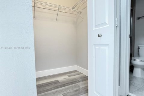 Condominio en alquiler en Homestead, Florida, 2 dormitorios, 119.84 m2 № 1993780 - foto 14