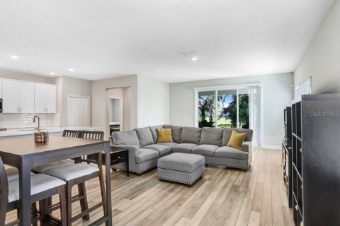 Casa en venta en San Antonio, Florida, 4 dormitorios, 200.76 m2 № 1919682 - foto 8