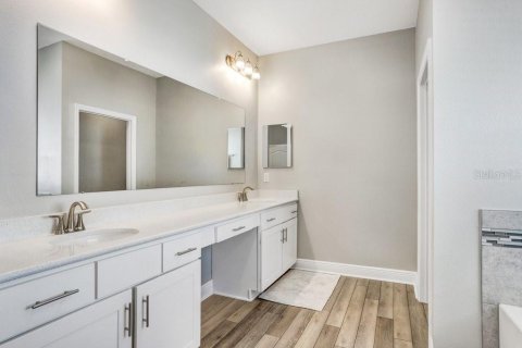 Casa en venta en San Antonio, Florida, 4 dormitorios, 200.76 m2 № 1919682 - foto 14
