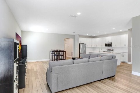 Casa en venta en San Antonio, Florida, 4 dormitorios, 200.76 m2 № 1919682 - foto 10