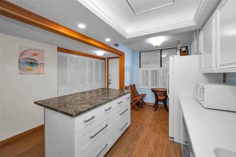 Condominio en venta en Saint Pete Beach, Florida, 2 dormitorios, 117.99 m2 № 2116050 - foto 19