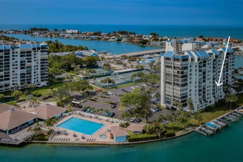Condominio en venta en Saint Pete Beach, Florida, 2 dormitorios, 117.99 m2 № 2116050 - foto 6