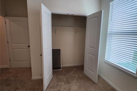 House in Saint Cloud, Florida 4 bedrooms, 195.65 sq.m. № 2206792 - photo 24