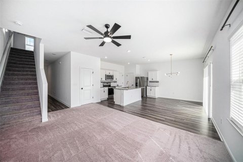 Villa ou maison à vendre à Zephyrhills, Floride: 3 chambres, 169.64 m2 № 1563999 - photo 6