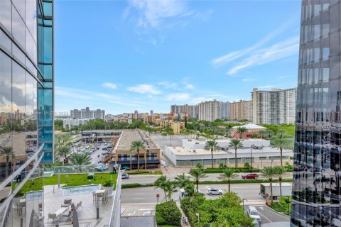 Copropriété à louer à Sunny Isles Beach, Floride: 3 chambres, 178.47 m2 № 1691565 - photo 29