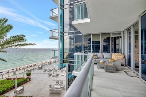 Copropriété à louer à Sunny Isles Beach, Floride: 3 chambres, 178.47 m2 № 1691565 - photo 24