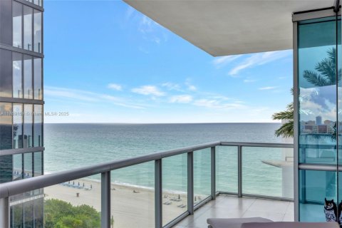 Copropriété à louer à Sunny Isles Beach, Floride: 3 chambres, 178.47 m2 № 1691565 - photo 26