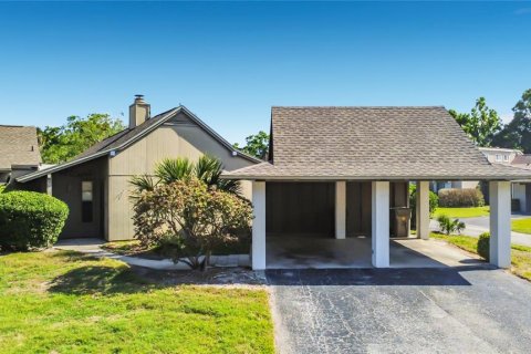 Condo in Apopka, Florida, 3 bedrooms № 2103402 - photo 7