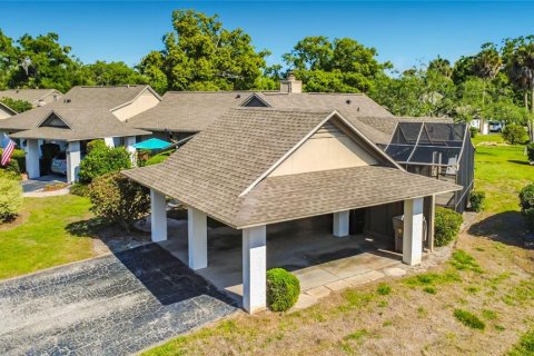 Condo in Apopka, Florida, 3 bedrooms № 2103402 - photo 2