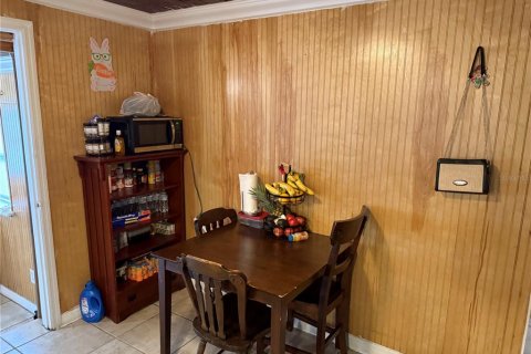 House in Arcadia, Florida 2 bedrooms, 69.49 sq.m. № 2155792 - photo 13