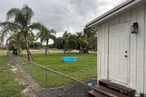 House in Arcadia, Florida 2 bedrooms, 69.49 sq.m. № 2155792 - photo 6