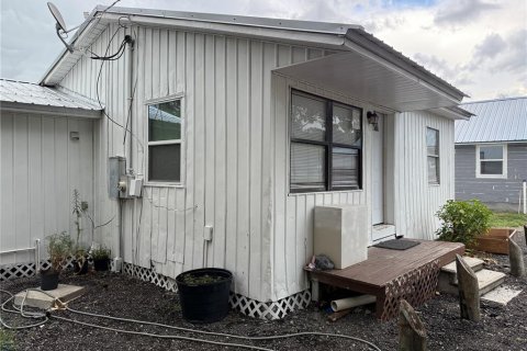 House in Arcadia, Florida 2 bedrooms, 69.49 sq.m. № 2155792 - photo 4