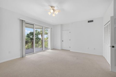 Condo in Jupiter, Florida, 3 bedrooms  № 2342983 - photo 17