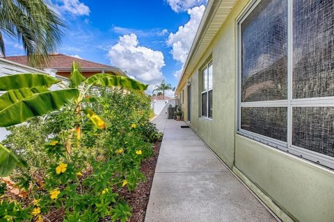 House in The Villages, Florida 3 bedrooms, 129.88 sq.m. № 1839955 - photo 23