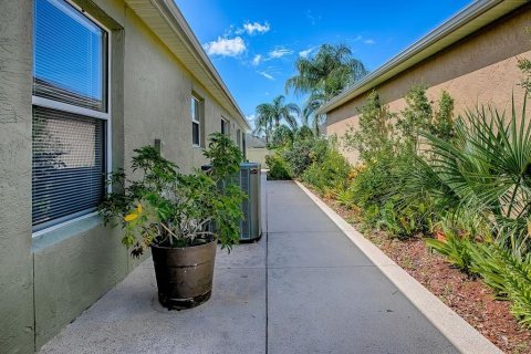 House in The Villages, Florida 3 bedrooms, 129.88 sq.m. № 1839955 - photo 25
