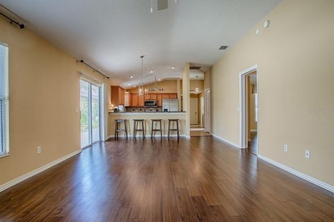 House in The Villages, Florida 3 bedrooms, 129.88 sq.m. № 1839955 - photo 10