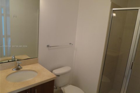 Copropriété à louer à Miami, Floride: 2 chambres, 94.11 m2 № 2145859 - photo 13