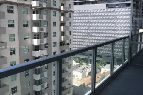 Copropriété à louer à Miami, Floride: 2 chambres, 94.11 m2 № 2145859 - photo 15