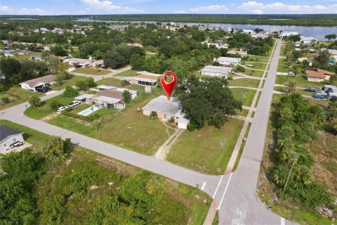 Immobilier commercial à vendre à Punta Gorda, Floride: 4 chambres, 209.03 m2 № 2385756 - photo 6
