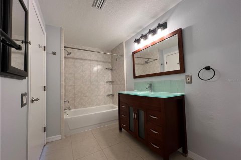 Condominio en venta en Clearwater, Florida, 2 dormitorios, 127.28 m2 № 1651860 - foto 10