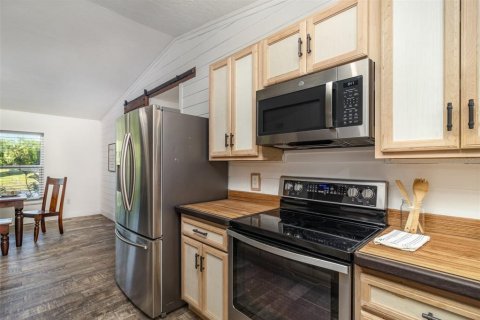 House in Palm Bay, Florida 4 bedrooms, 202.9 sq.m. № 1789362 - photo 7