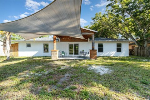 House in Palm Bay, Florida 4 bedrooms, 202.9 sq.m. № 1789362 - photo 26