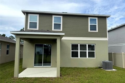 House in Clermont, Florida 4 bedrooms, 177.26 sq.m. № 1902947 - photo 21
