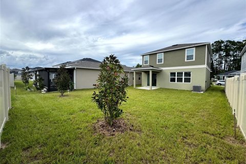 House in Clermont, Florida 4 bedrooms, 177.26 sq.m. № 1902947 - photo 18