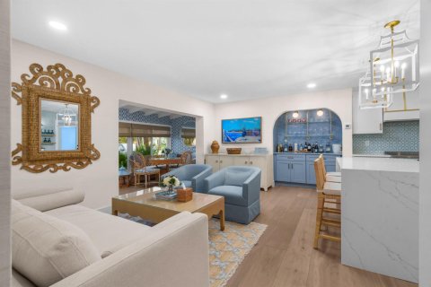 Villa ou maison à vendre à Ocean Ridge, Floride: 4 chambres, 171.31 m2 № 2418069 - photo 6