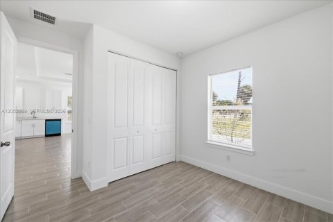 Villa ou maison à louer à Port Charlotte, Floride: 3 chambres № 2176555 - photo 11
