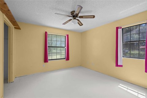 Villa ou maison à vendre à Bushnell, Floride: 4 chambres, 202.16 m2 № 2132428 - photo 9
