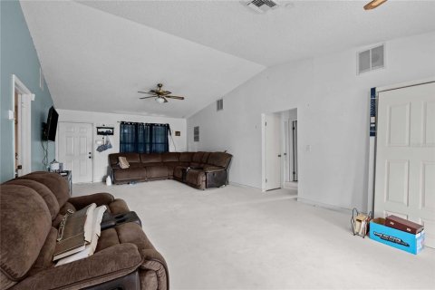 Villa ou maison à vendre à Bushnell, Floride: 4 chambres, 202.16 m2 № 2132428 - photo 6