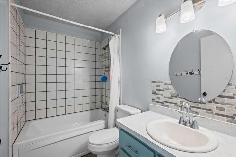 Villa ou maison à vendre à Bushnell, Floride: 4 chambres, 202.16 m2 № 2132428 - photo 11