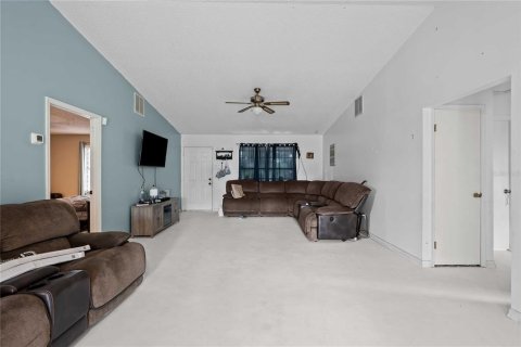 Villa ou maison à vendre à Bushnell, Floride: 4 chambres, 202.16 m2 № 2132428 - photo 7