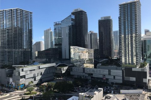 Copropriété à louer à Miami, Floride: 2 chambres, 103.12 m2 № 1981625 - photo 7