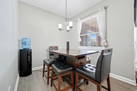 Casa en venta en Orlando, Florida, 5 dormitorios, 245.08 m2 № 1914914 - foto 20