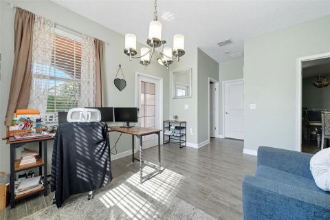 Casa en venta en Orlando, Florida, 5 dormitorios, 245.08 m2 № 1914914 - foto 9