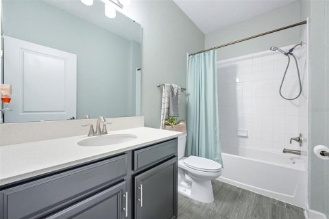 Casa en venta en Orlando, Florida, 5 dormitorios, 245.08 m2 № 1914914 - foto 10