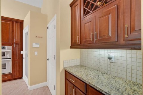 House in Ormond Beach, Florida 4 bedrooms, 265.98 sq.m. № 2223587 - photo 17