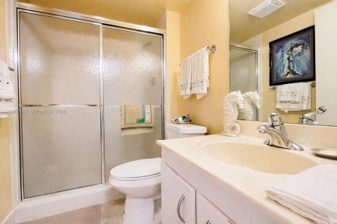 Condo in Aventura, Florida, 2 bedrooms  № 1998343 - photo 10