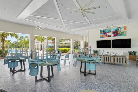 House in Parrish, Florida 4 bedrooms, 147.71 sq.m. № 2203583 - photo 28