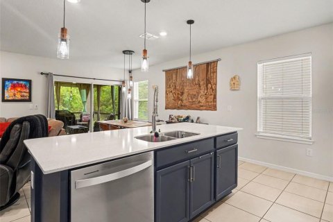House in Parrish, Florida 4 bedrooms, 147.71 sq.m. № 2203583 - photo 8