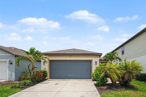 House in Parrish, Florida 4 bedrooms, 147.71 sq.m. № 2203583
