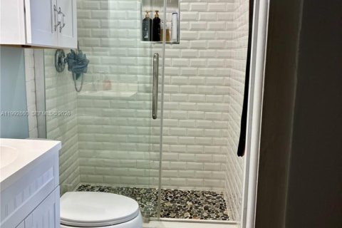 Купить виллу или дом в Катлер-Бей, Флорида 5 спален, 176.14м2, № 2065229 - фото 30