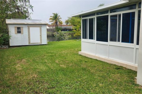 Купить виллу или дом в Катлер-Бей, Флорида 5 спален, 176.14м2, № 2065229 - фото 11