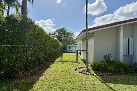 Купить виллу или дом в Катлер-Бей, Флорида 5 спален, 176.14м2, № 2065229 - фото 4