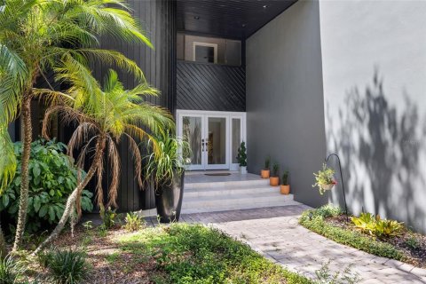 Villa ou maison à vendre à Temple Terrace, Floride: 5 chambres, 385.36 m2 № 1822524 - photo 4